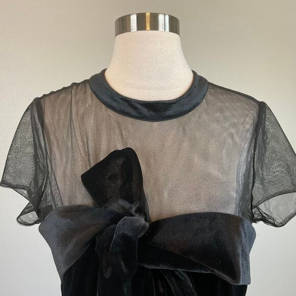 JS Collections Black Velvet Sheath Cocktail Dress Size 8 Short Sleeve Midi - Picture 7 of 13